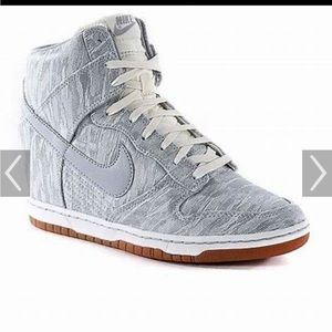Womens Dunk Sky High Prm